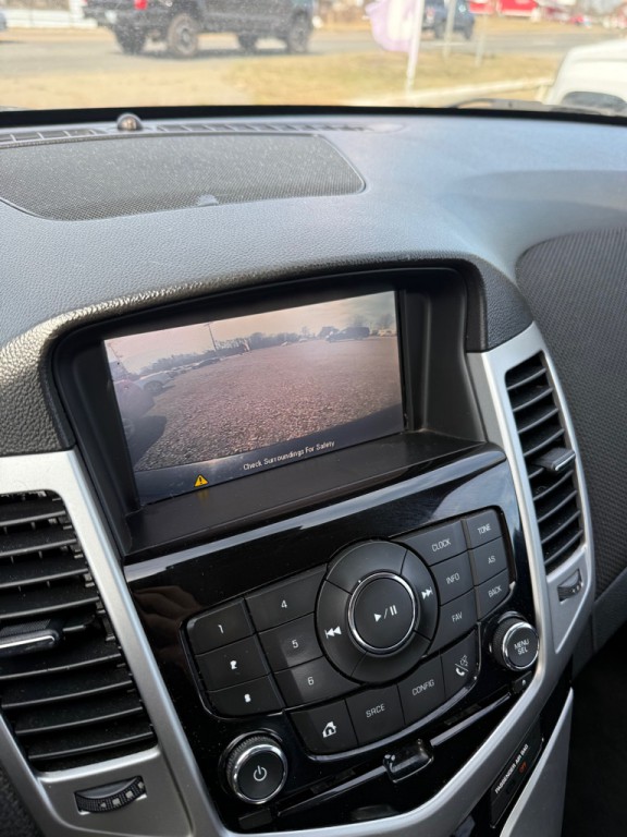 2016 Chevrolet Cruze Image 9