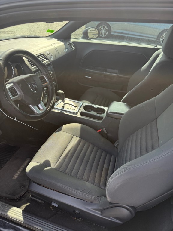 2013 Dodge Challenger Image 7