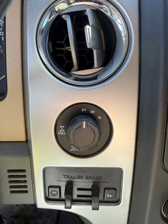 2013 Ford F-150 Image 12