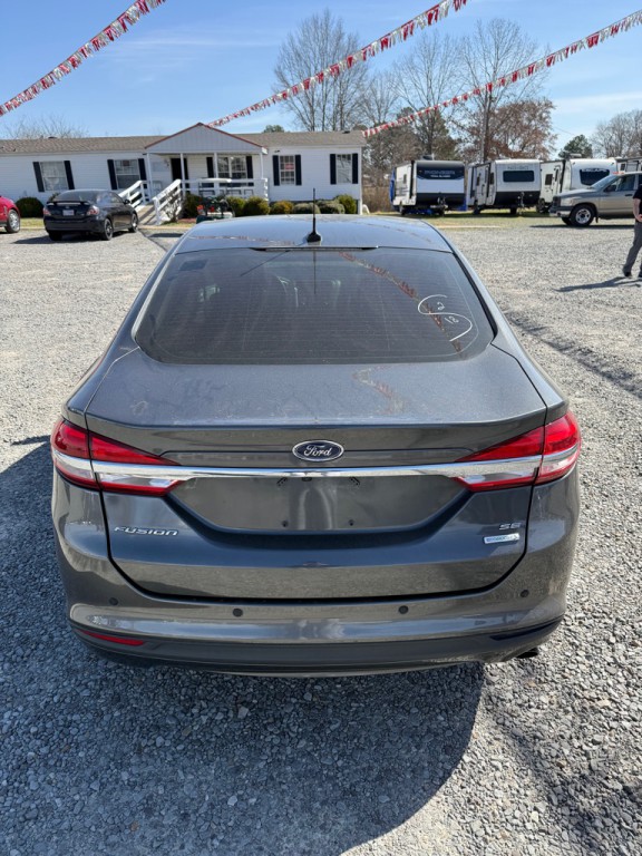 2017 Ford Fusion Image 5