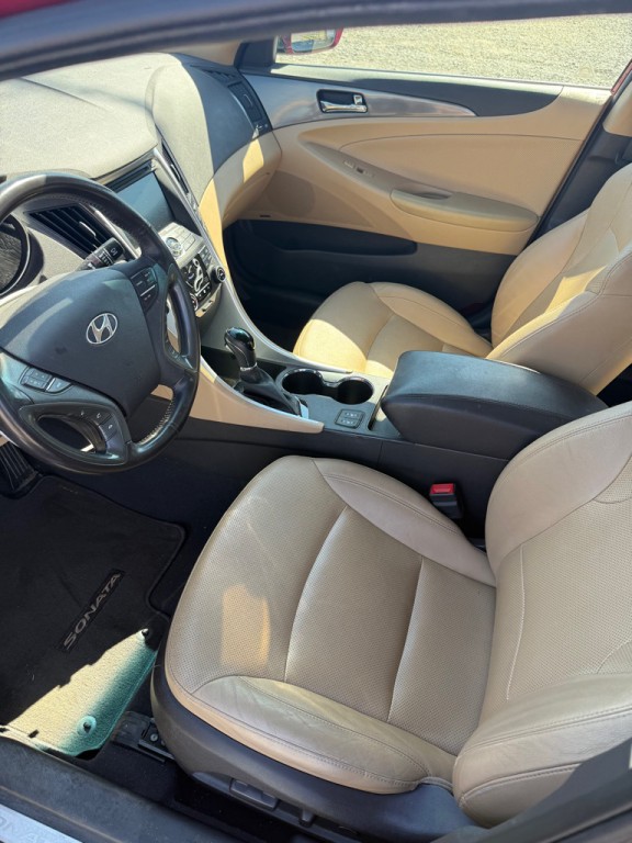 2015 Hyundai Sonata Image 8