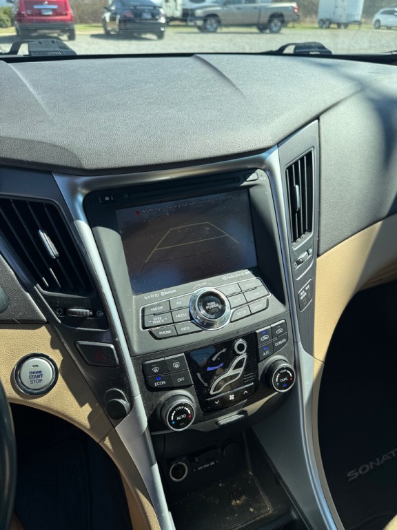 2015 Hyundai Sonata Image 10