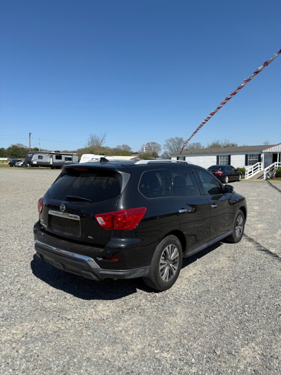 2019 Nissan Pathfinder Image 4