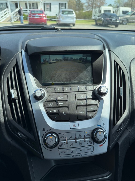 2016 Chevrolet Equinox Image 10