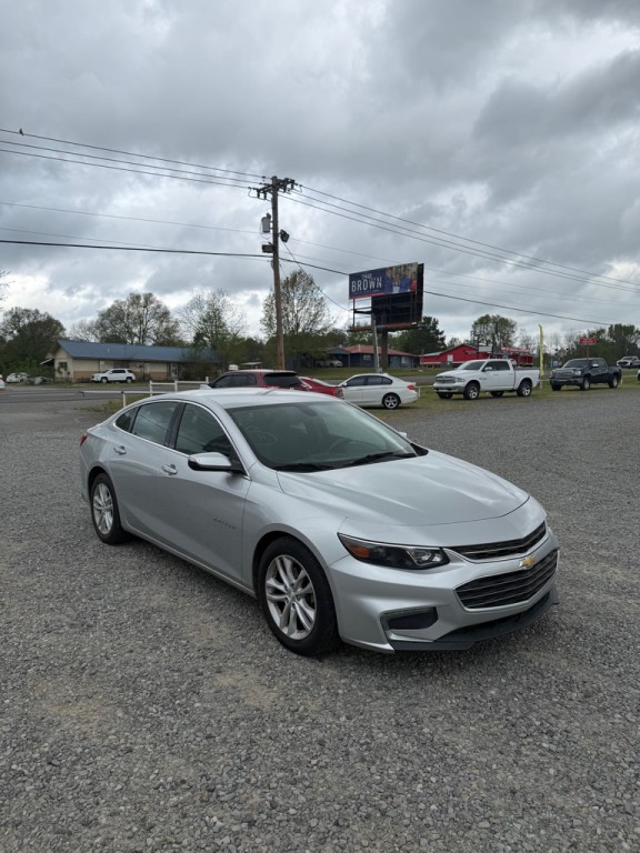 2018 Chevrolet Malibu Image 3