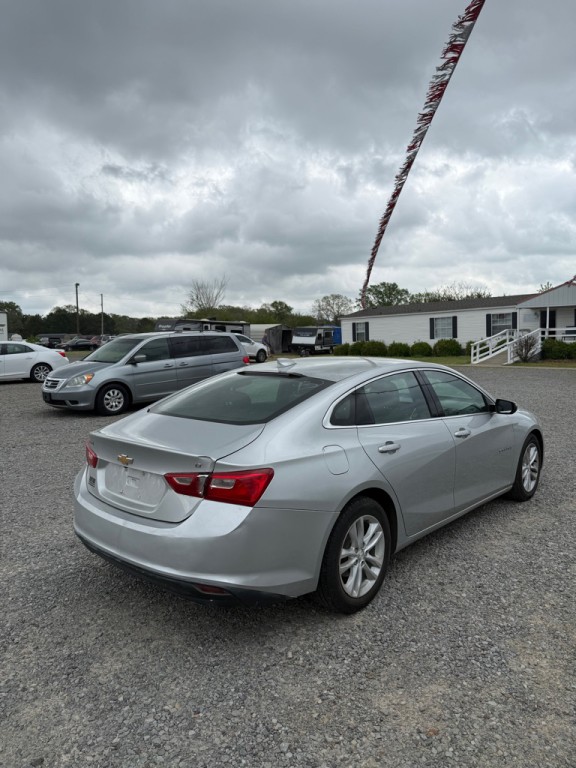 2018 Chevrolet Malibu Image 4