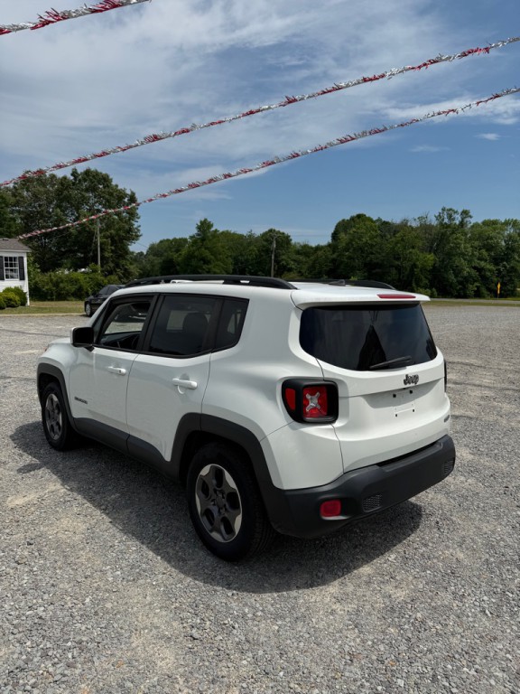 2015 Jeep Renegade Image 6