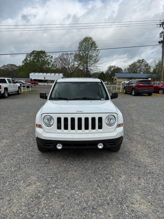 2017 Jeep Patriot Image 2