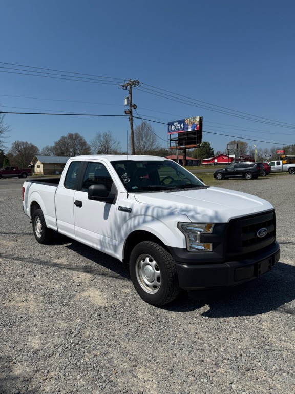 2015 Ford F-150 Image 3