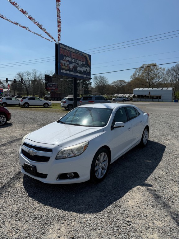 2013 Chevrolet Malibu Image 1
