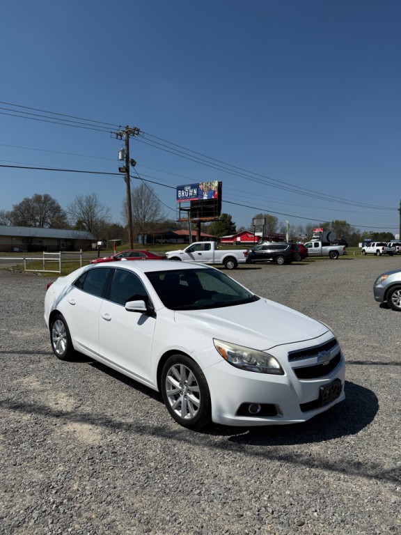 2013 Chevrolet Malibu Image 3