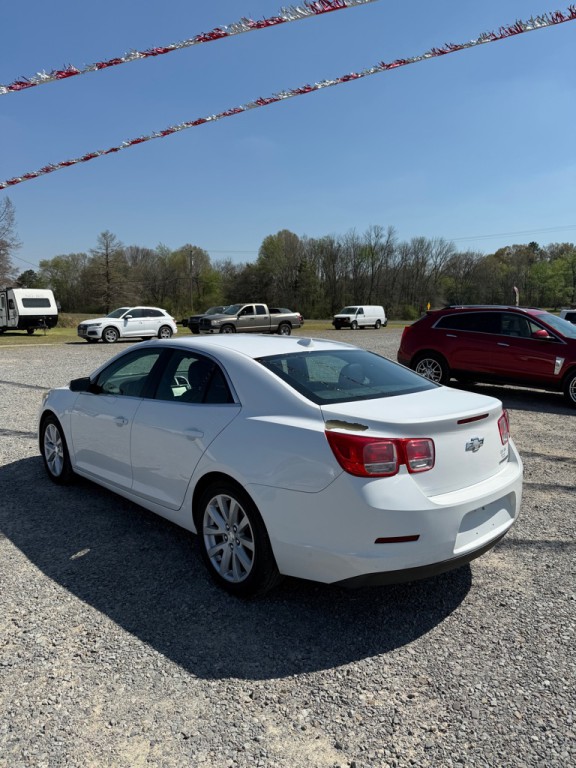 2013 Chevrolet Malibu Image 6
