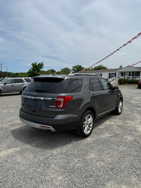 2016 Ford Explorer Image 4