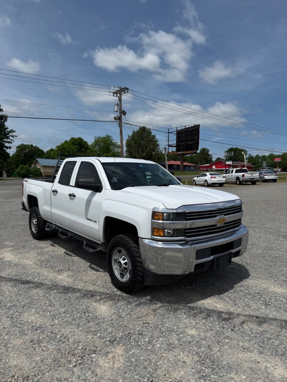 2017 Chevrolet Silverado 1500 Image 3