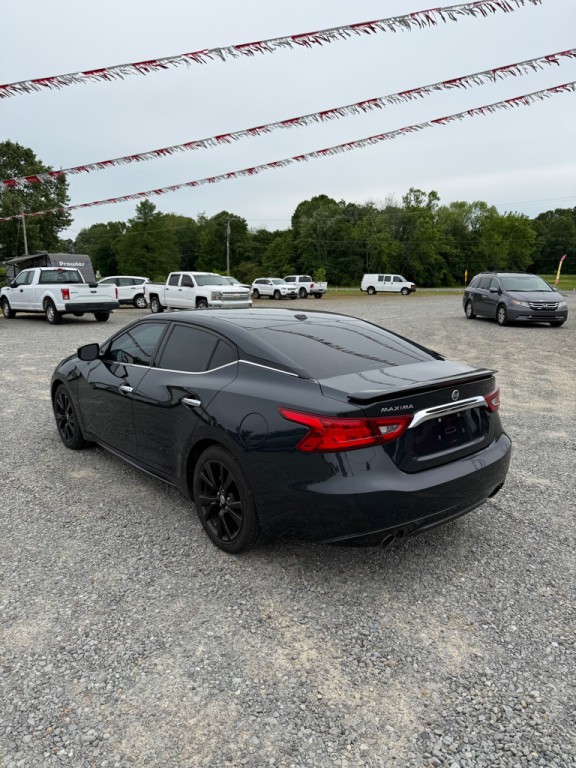 2017 Nissan Maxima Image 6