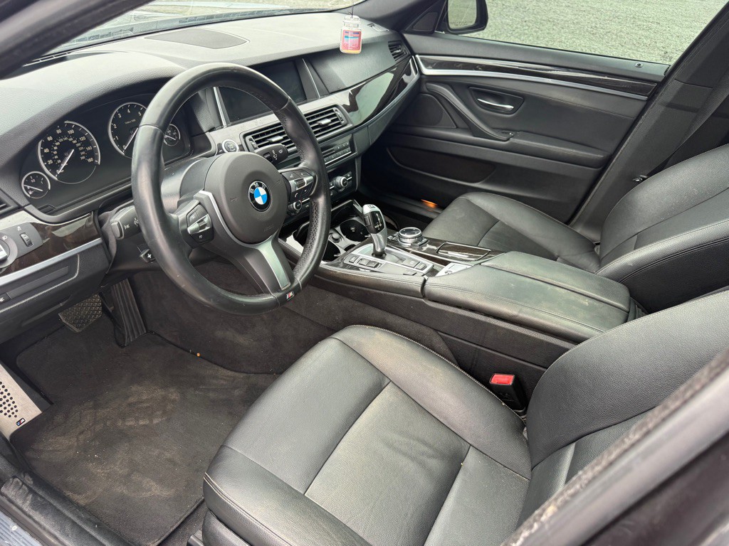 2014 BMW 5 Series Image 3