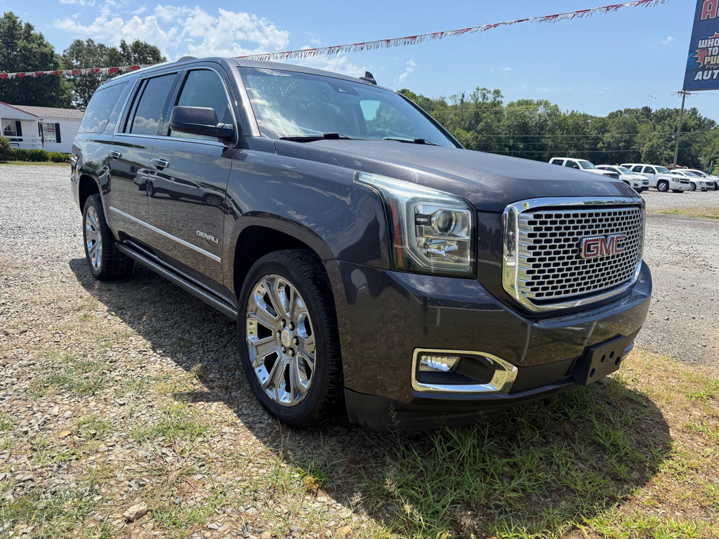 2017 GMC Yukon Image 6