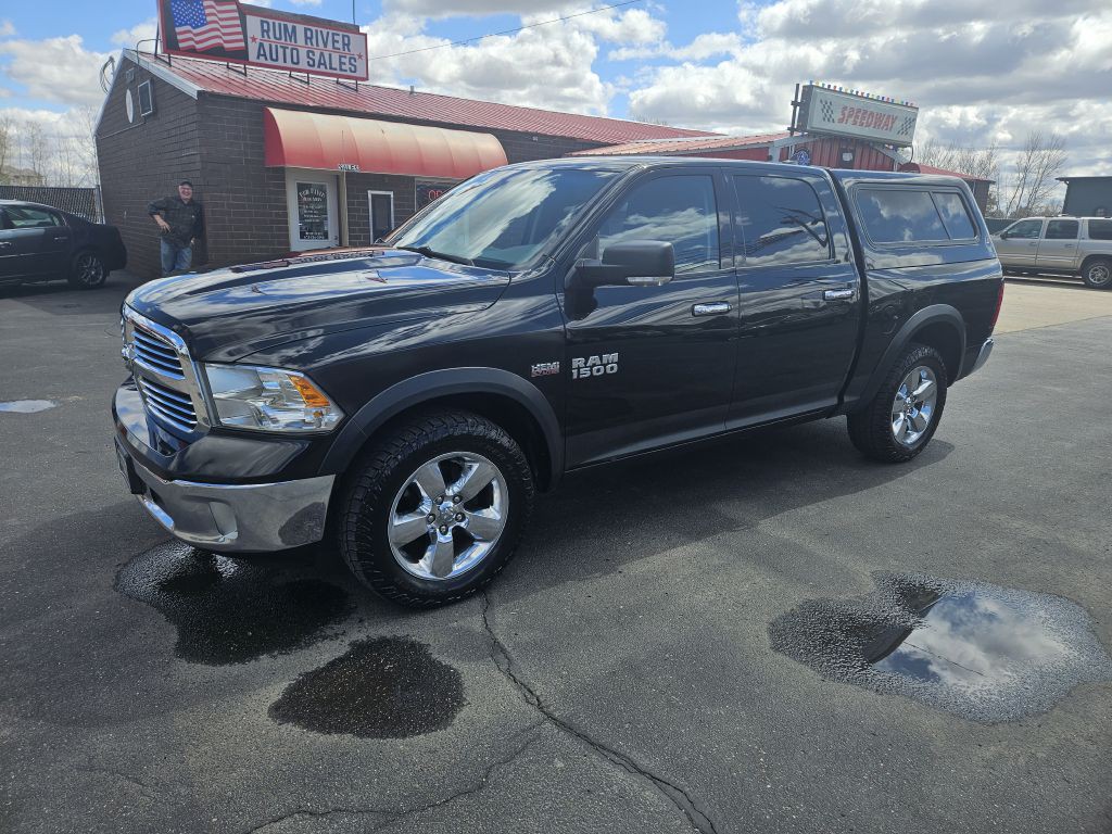 2014 RAM 1500 Image 3