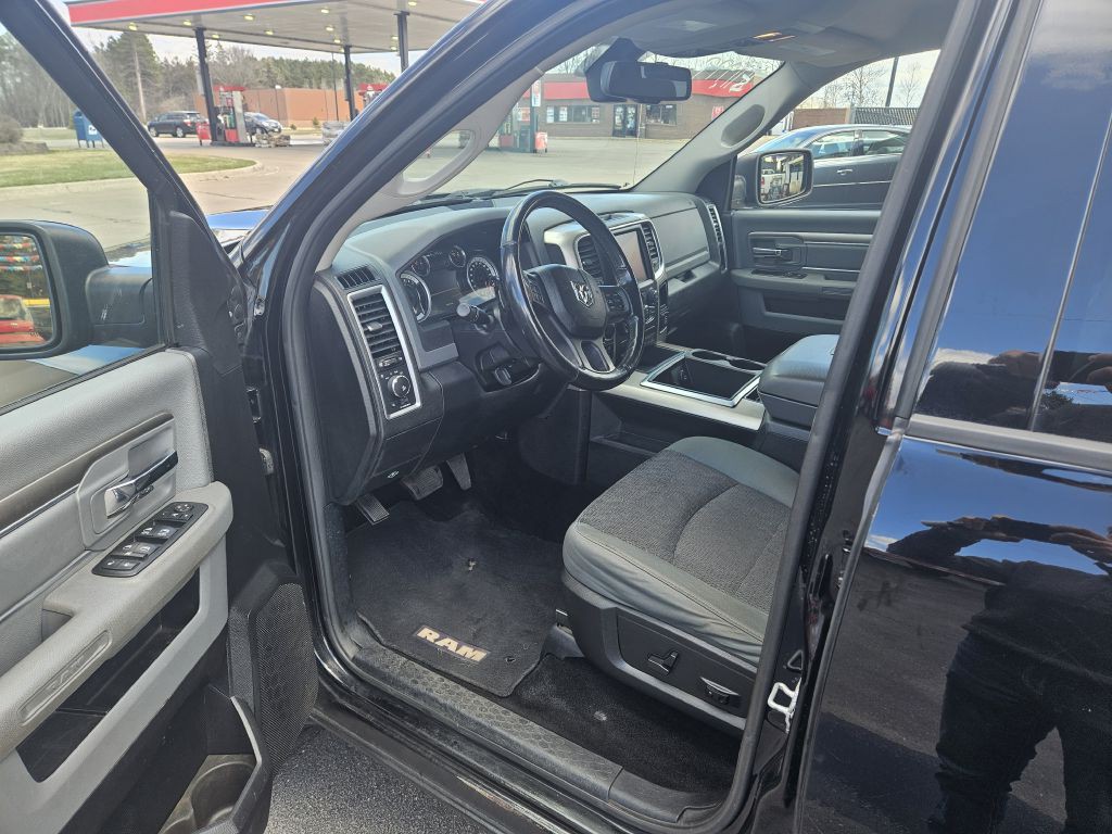 2014 RAM 1500 Image 5