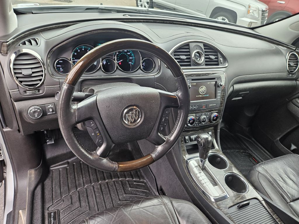 2017 Buick Enclave Image 6