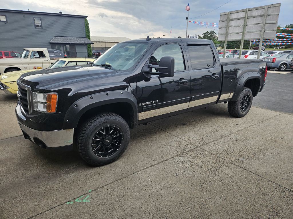 2008 GMC Sierra Image 1