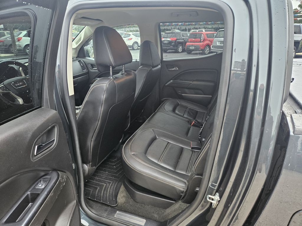 2017 GMC Canyon Image 8