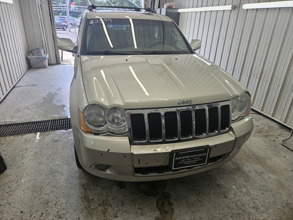 2010 Jeep Grand Cherokee Image 2