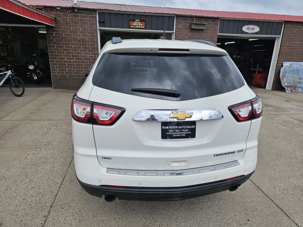 2015 Chevrolet Traverse Image 4