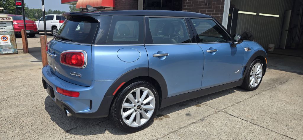 2017 MINI Cooper Image 3