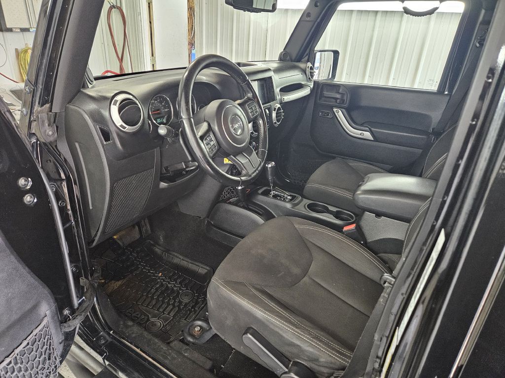 2014 Jeep Wrangler Unlimited Image 5