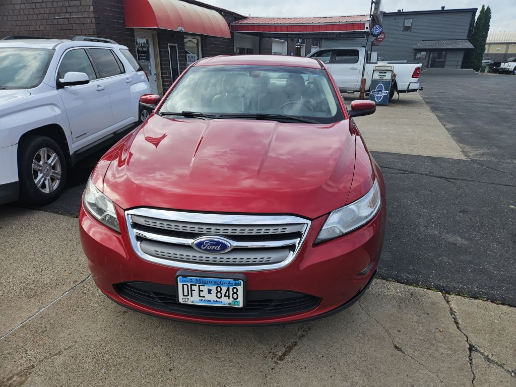 2012 Ford Taurus Image 2