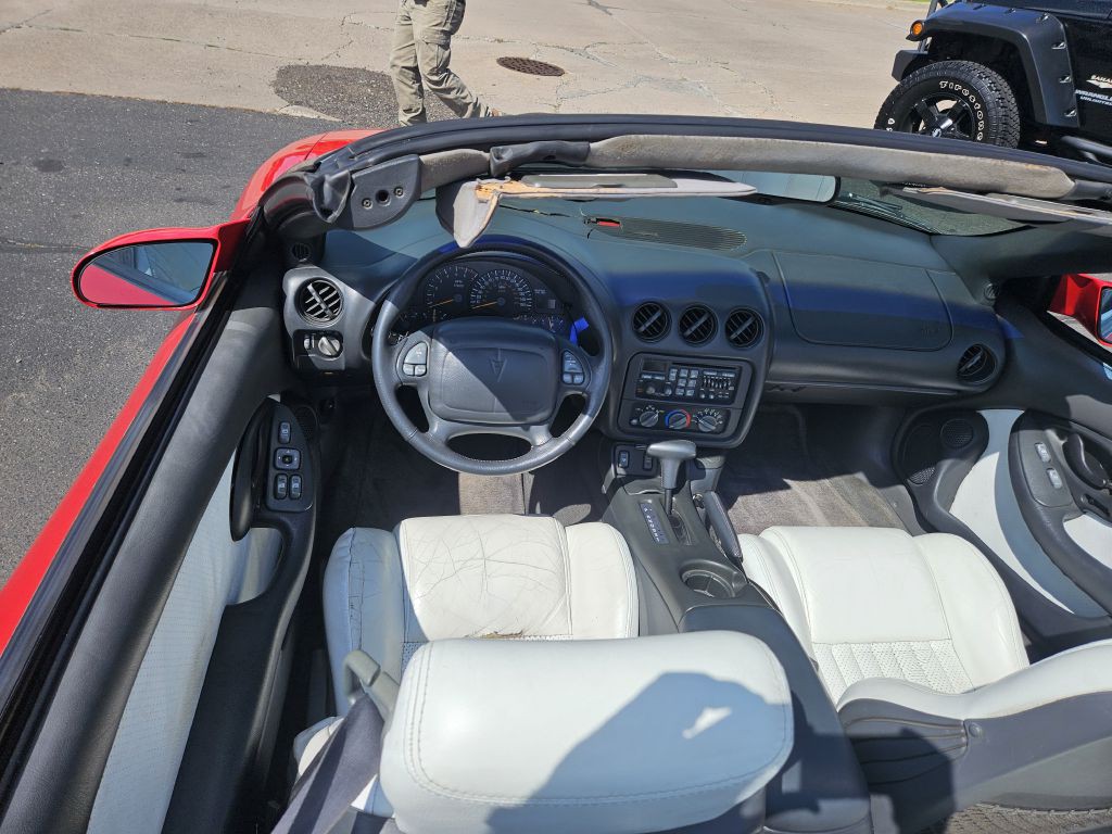 1997 Pontiac Firebird Image 5