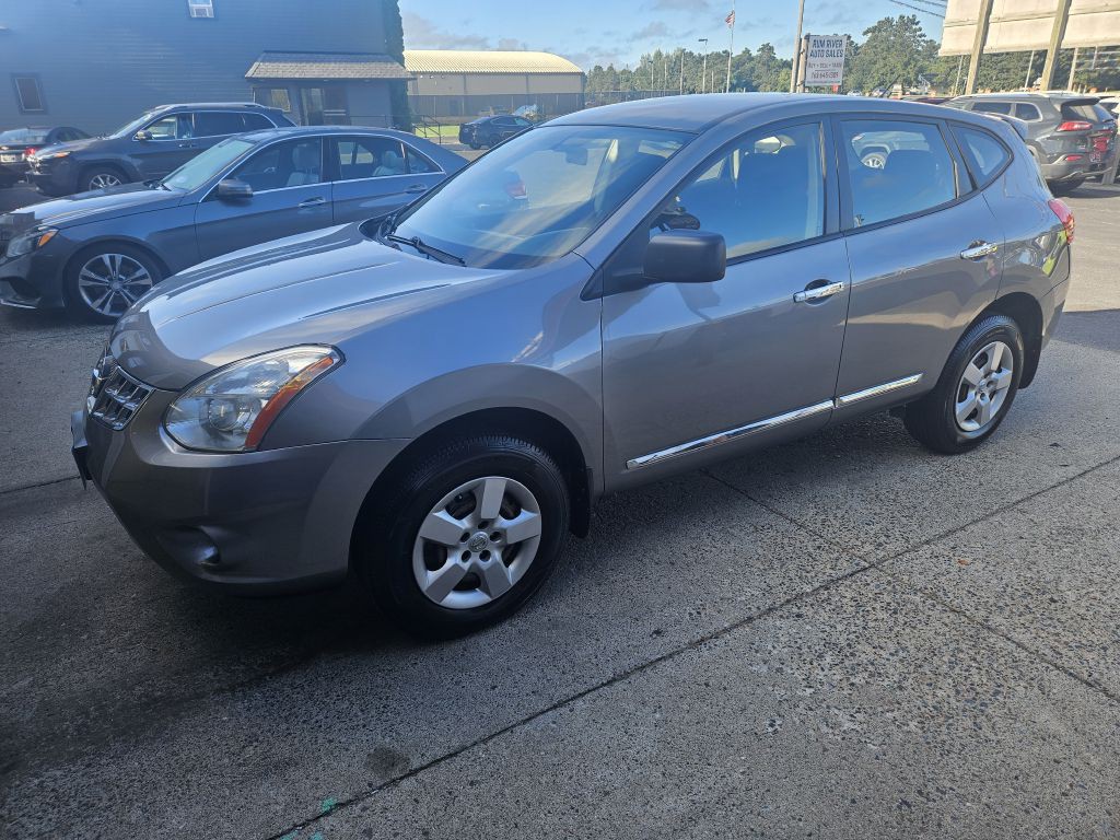2013 Nissan Rogue Image 2