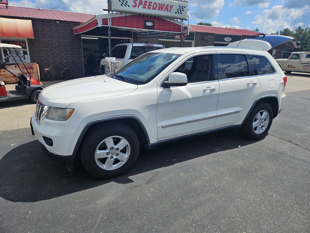 2012 Jeep Grand Cherokee Image 3