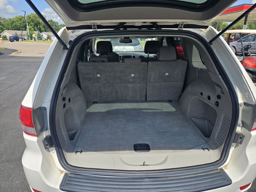 2012 Jeep Grand Cherokee Image 7