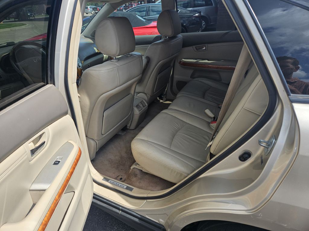 2004 Lexus RX Image 6