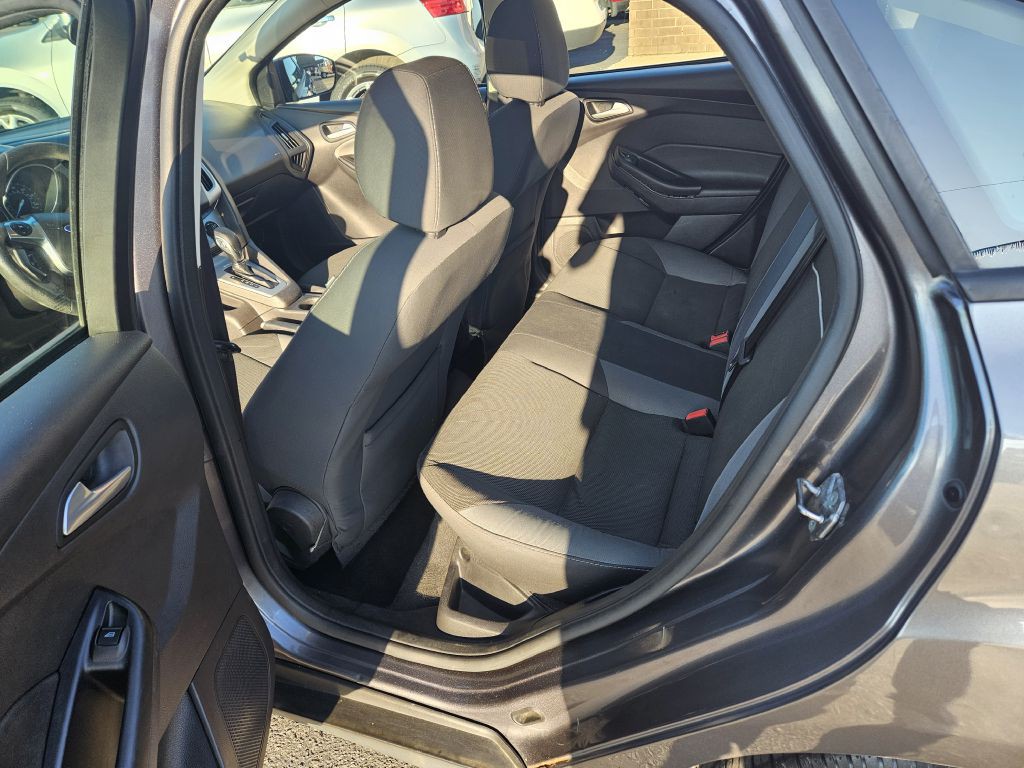 2014 Ford Focus Image 7