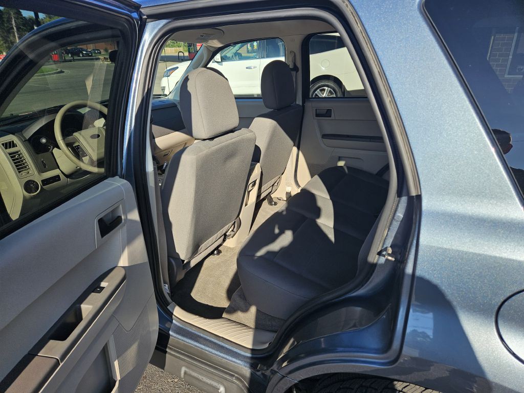 2011 Ford Escape Image 7