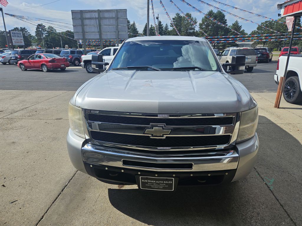 2010 Chevrolet Silverado 1500 Image 2