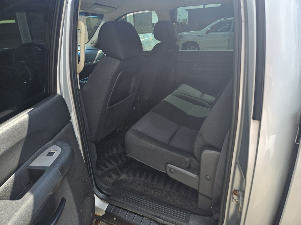 2010 Chevrolet Silverado 1500 Image 7