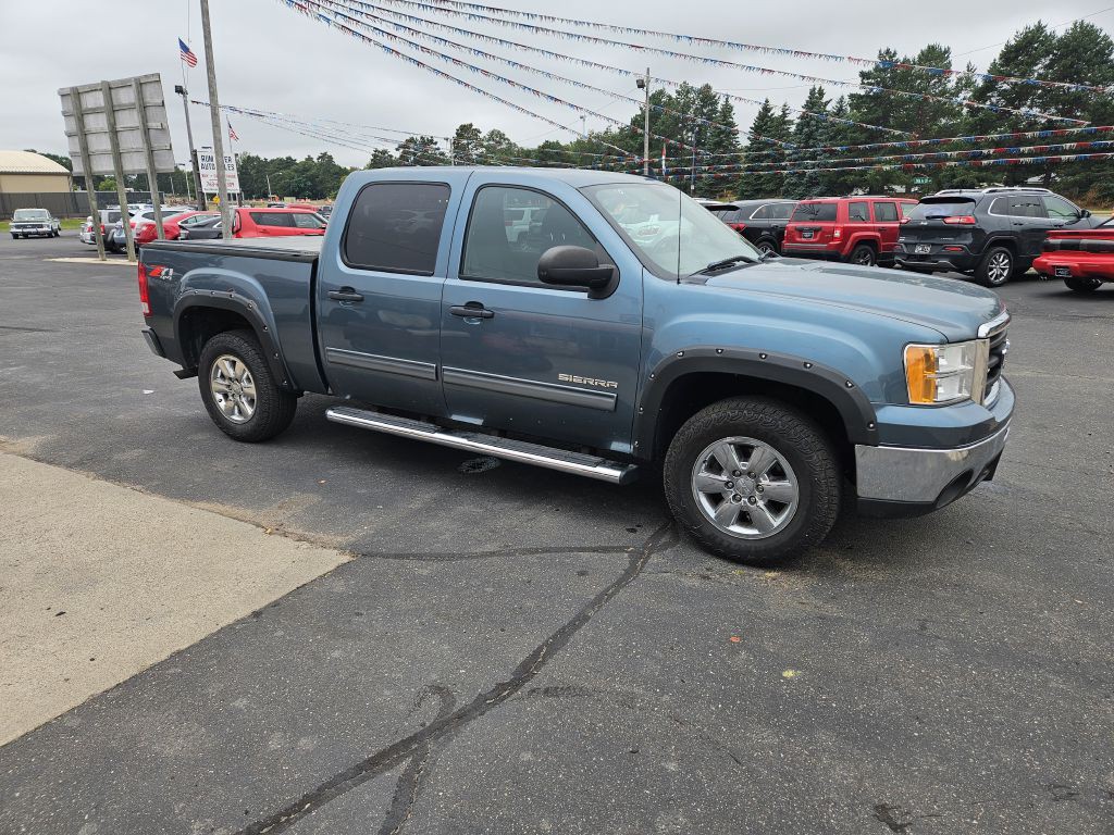 2010 GMC Sierra Image 1