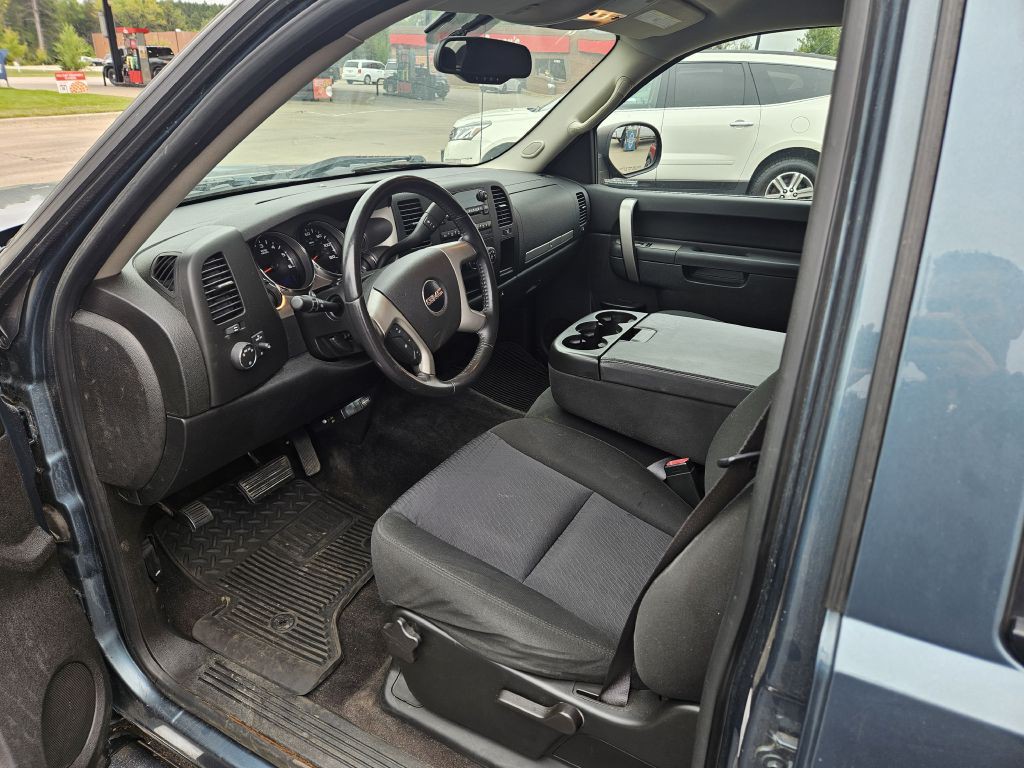 2010 GMC Sierra Image 5