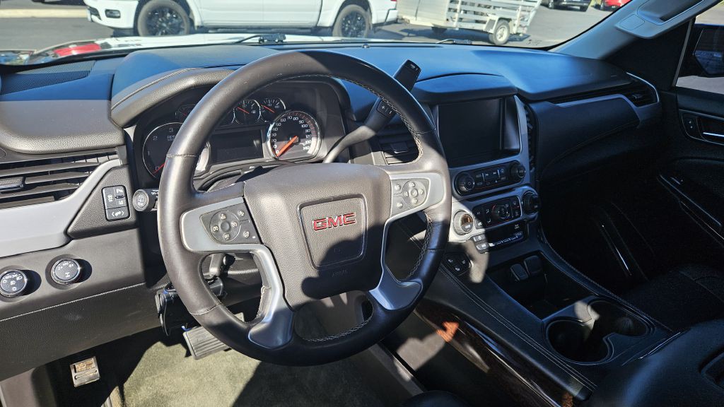 2015 GMC Yukon Image 6