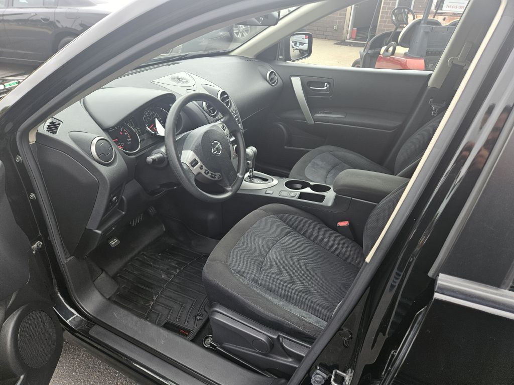 2014 Nissan Rogue Image 5