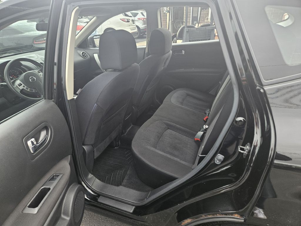2014 Nissan Rogue Image 7