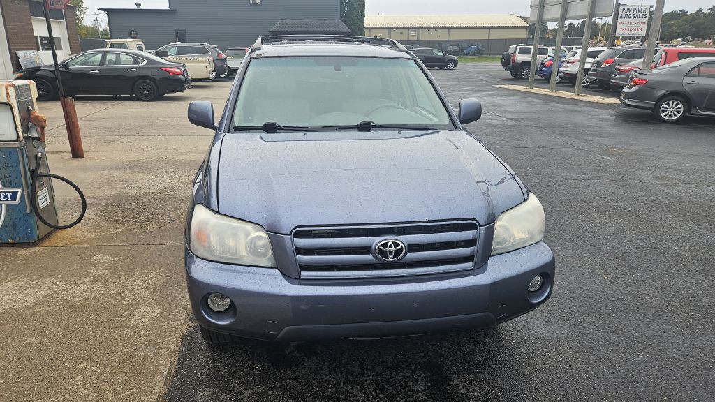 2004 Toyota Highlander Image 2