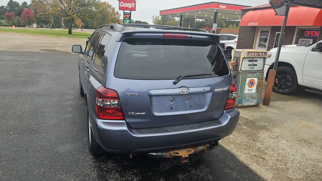 2004 Toyota Highlander Image 4