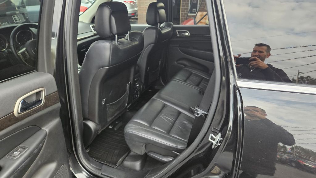 2012 Jeep Grand Cherokee Image 6
