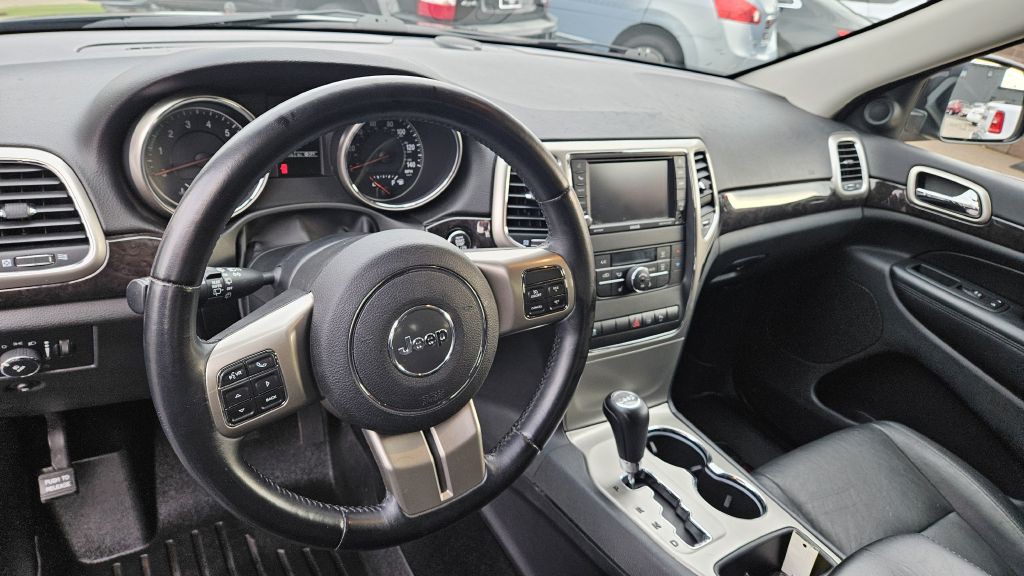 2012 Jeep Grand Cherokee Image 7