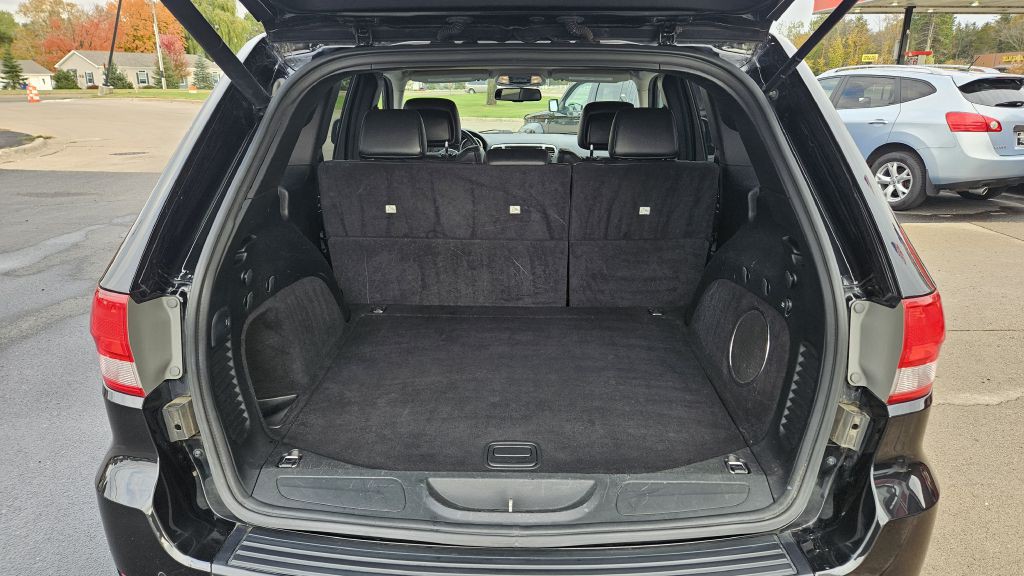 2012 Jeep Grand Cherokee Image 8